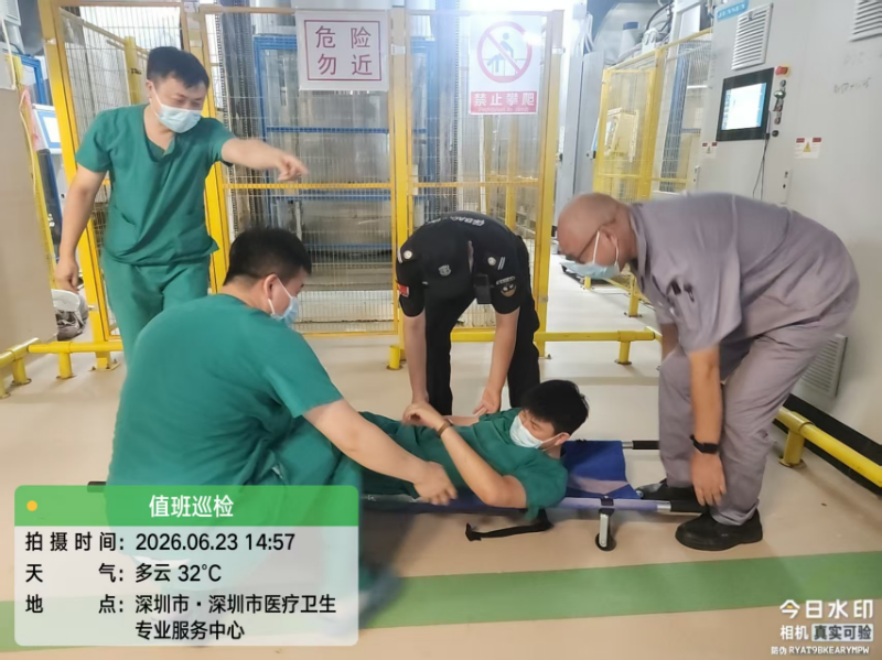 市医疗专服中心开展各项现场应急处置方案演练，强化现场员工应急处突能力.docx_4